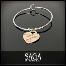 SAGA GIOIELLI® BRACCIALE RIGIDO DONNA FRASI PENSIERI PAROLE EMOZIONALE INCISIONE ACCIAIO CUORE ROSE' (Le amiche sono le sorelle