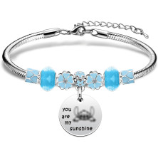 LUXYSODE Bracciale rigido da donna e ragazza con ciondolo con scritta "You are my sunshine" per figlia e nipote