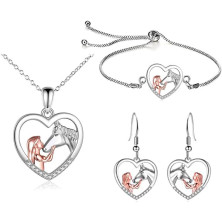 TOFBS Collana Ragazza e Cavallo Orecchini e Bracciale Parure Gioielli Pendente Cuore in Argento Collana Set Regali per Donna